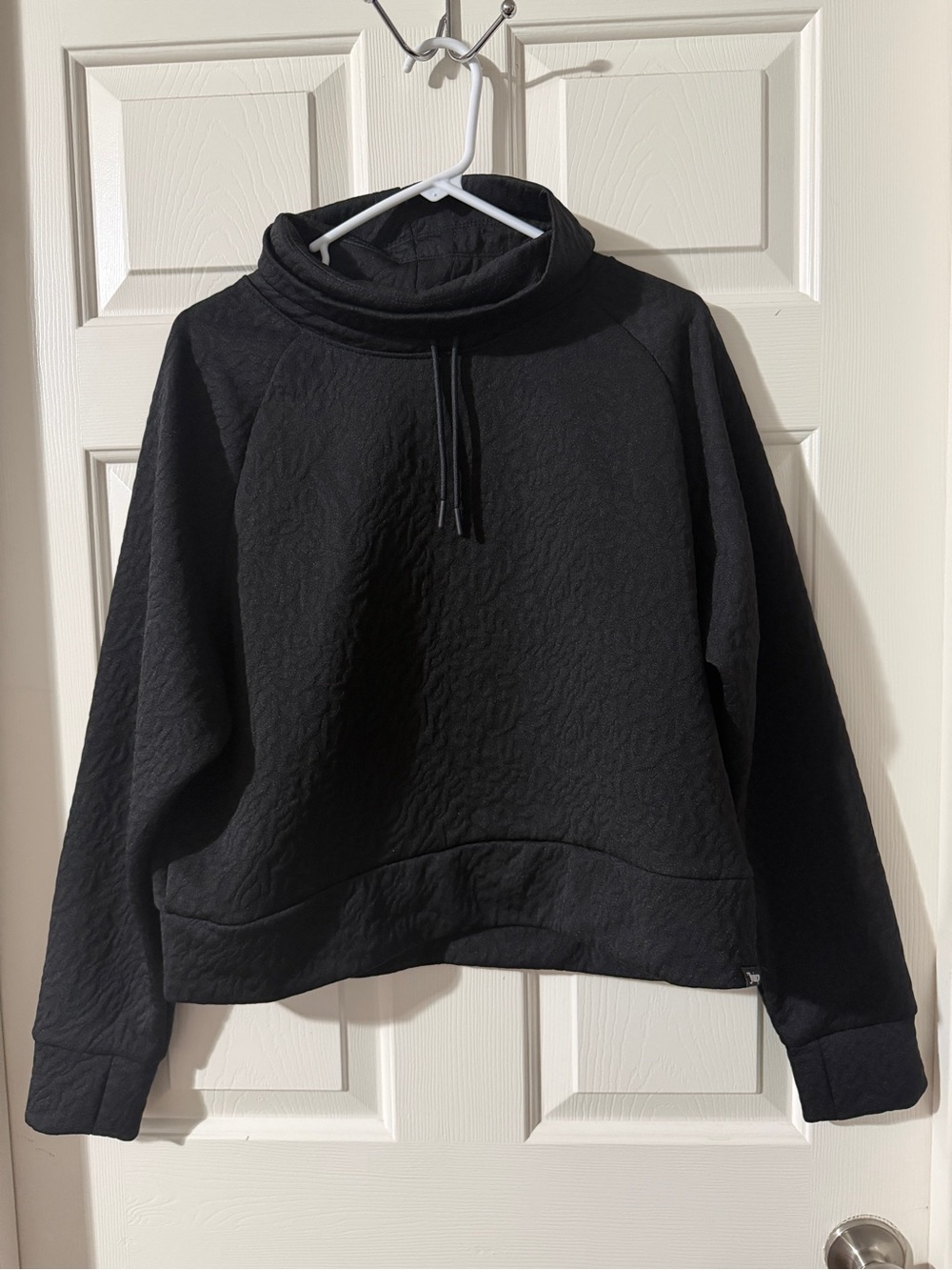 Juicy Couture Large Black Quilted Cowl Neck Sweater